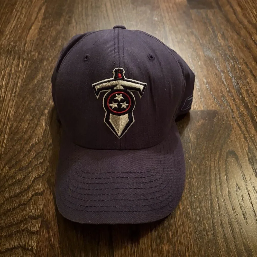 Reebok Tennessee TitansNFL Sword Logo NavyBaseball Cap